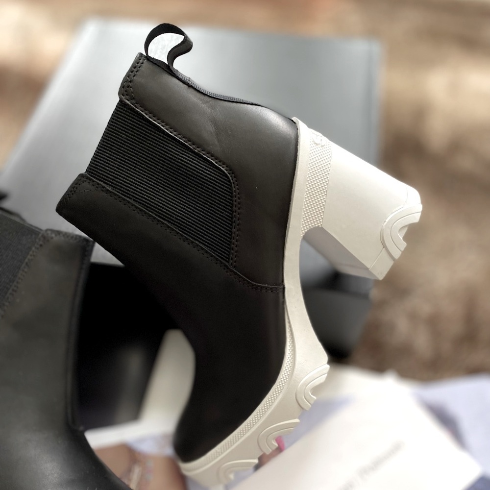 Sorel Brex Heel Chelsea Bootie - Picture 15 of 16